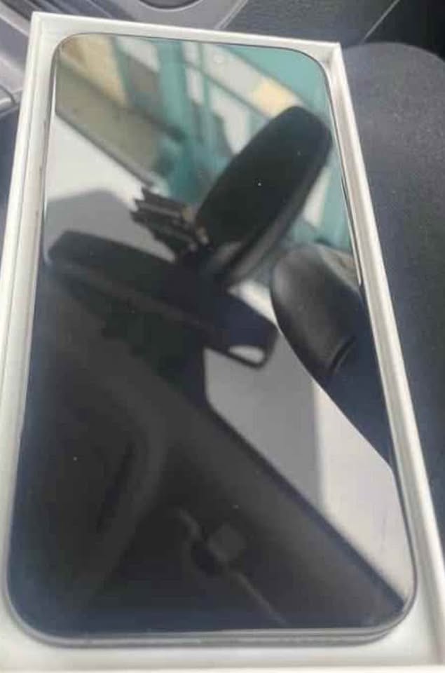 iPhone 15 pro max 512GB